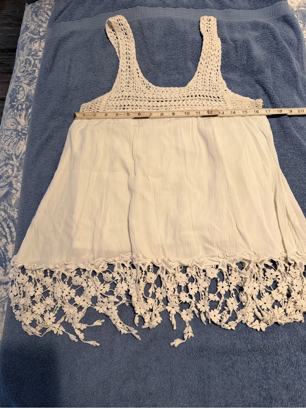 Venus Women's Crochet-Trim White Tank Top